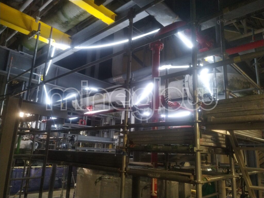 Close-Up &ndash; SafeGlo EX Gas Facility Lighting