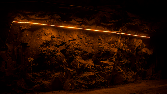 Chasing Amber Lights | LED Strip Lighting | Mineglow