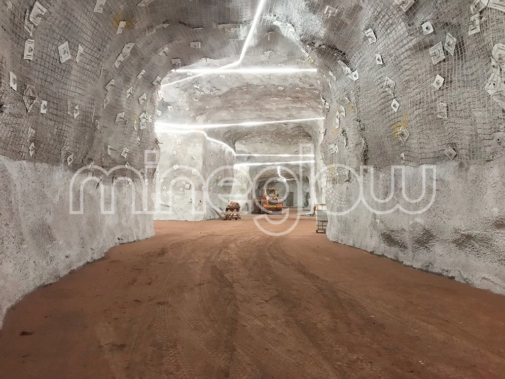 mineglow tunnel after2
