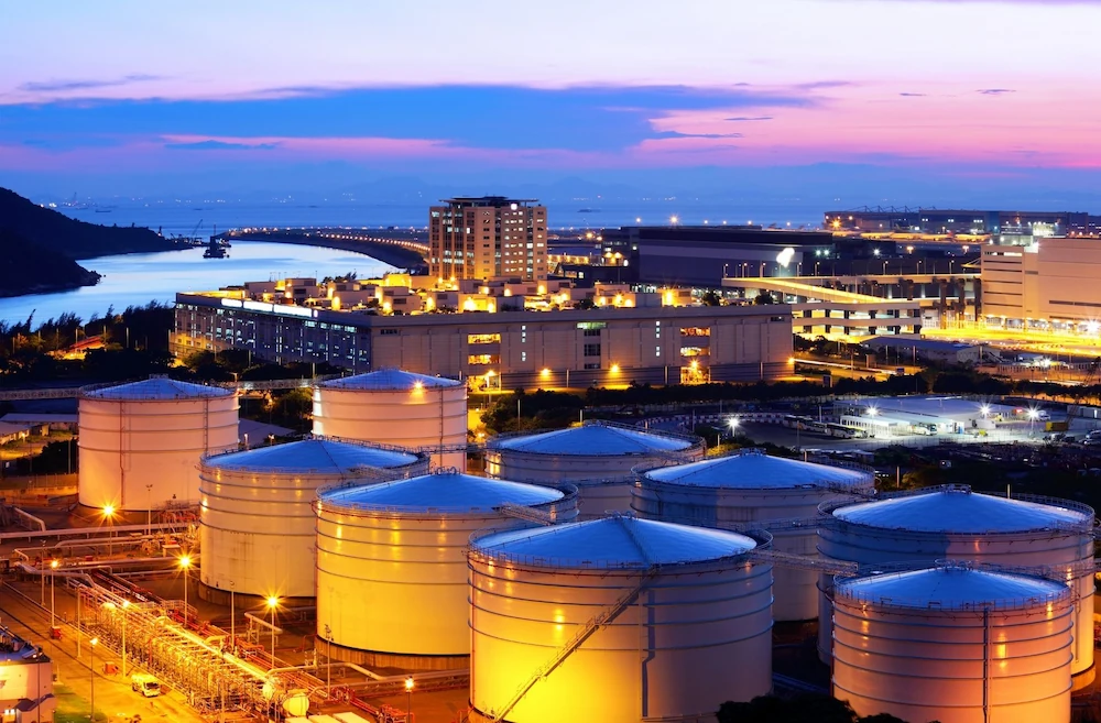 Why MineGlow has revolutionised IECEx LED Lighting for Oil &amp; Gas Maintenance