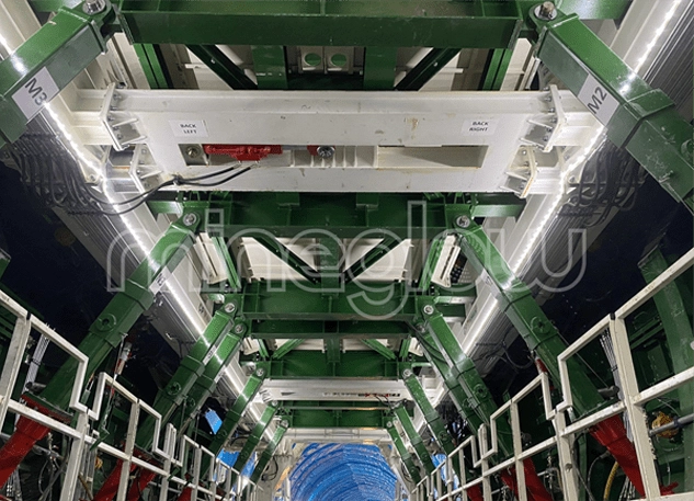 MineGlow Cross River Rail Long range 12 LEDs per metre 24DC 108m Rolls 3